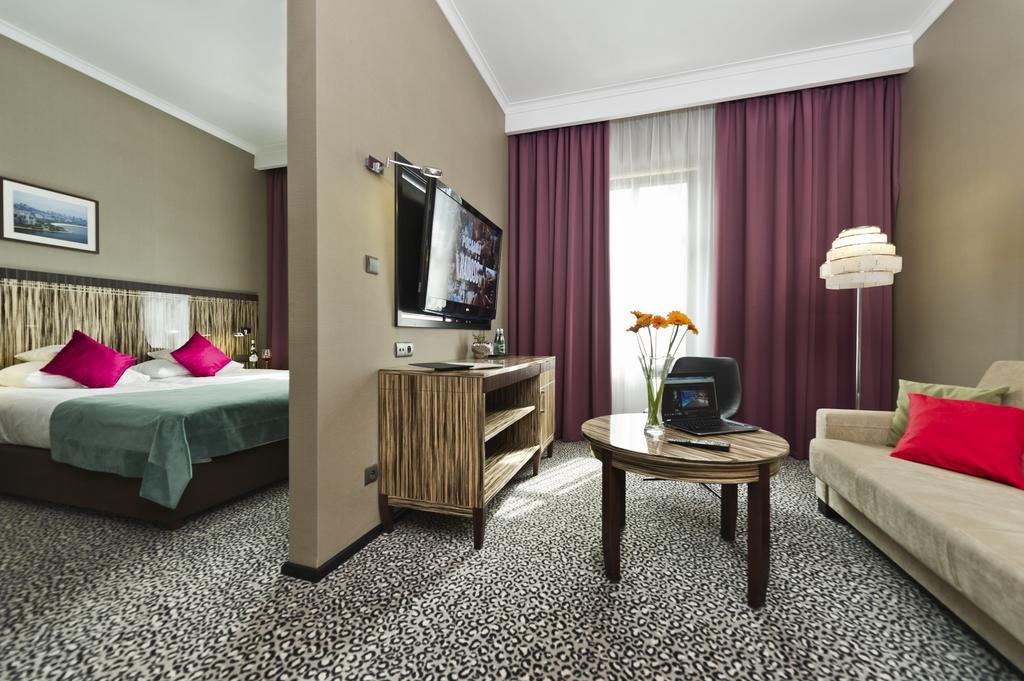 Hotel Fado Spa & Restaurant Świdnica Pokoj fotografie