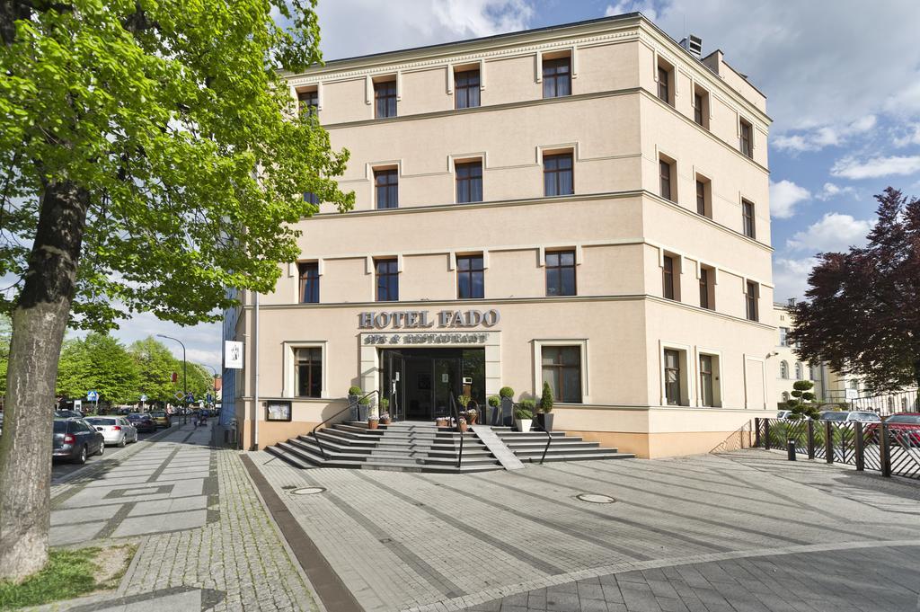 Hotel Fado Spa & Restaurant Świdnica Exteriér fotografie