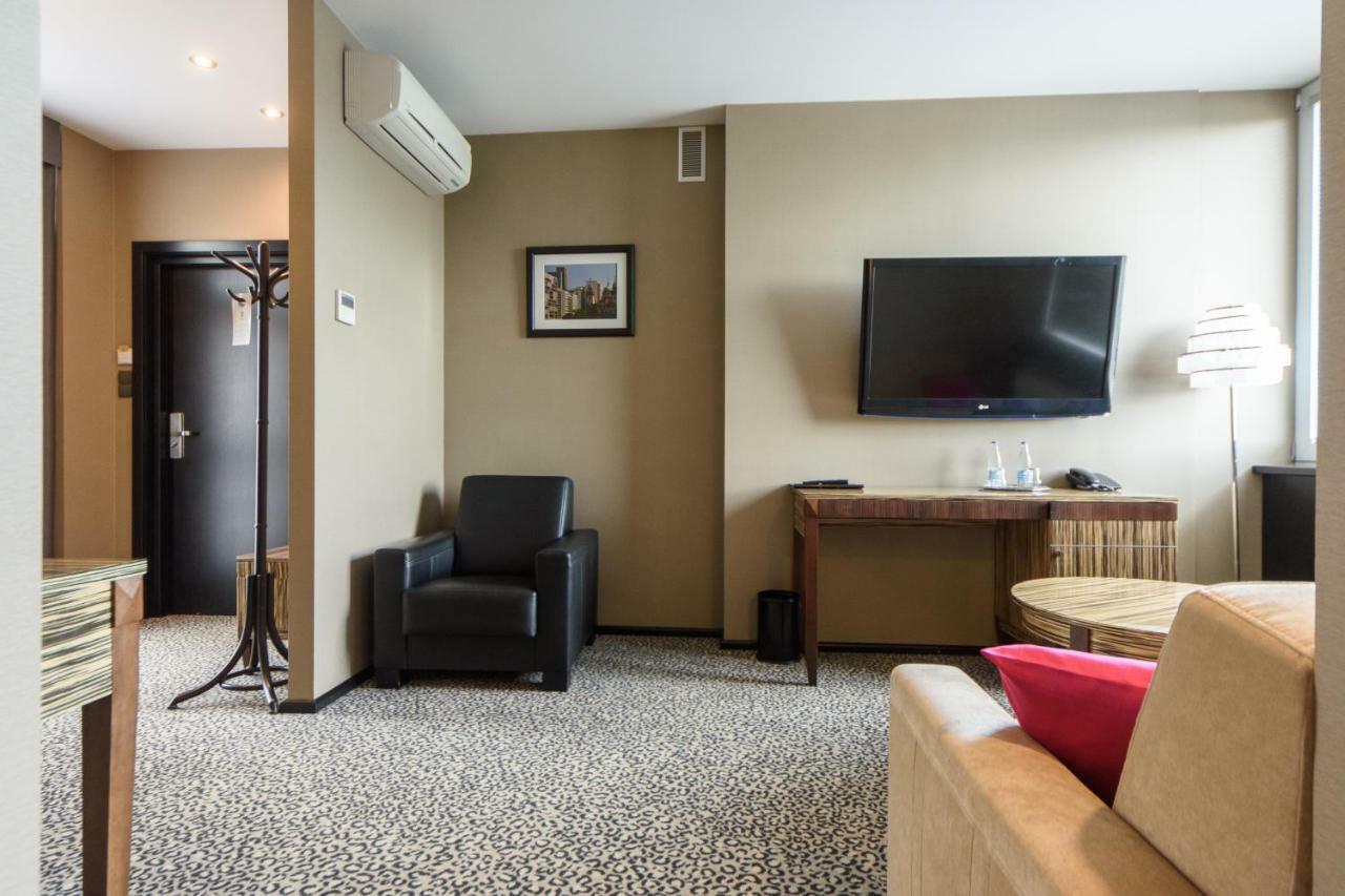 Hotel Fado Spa & Restaurant Świdnica Exteriér fotografie